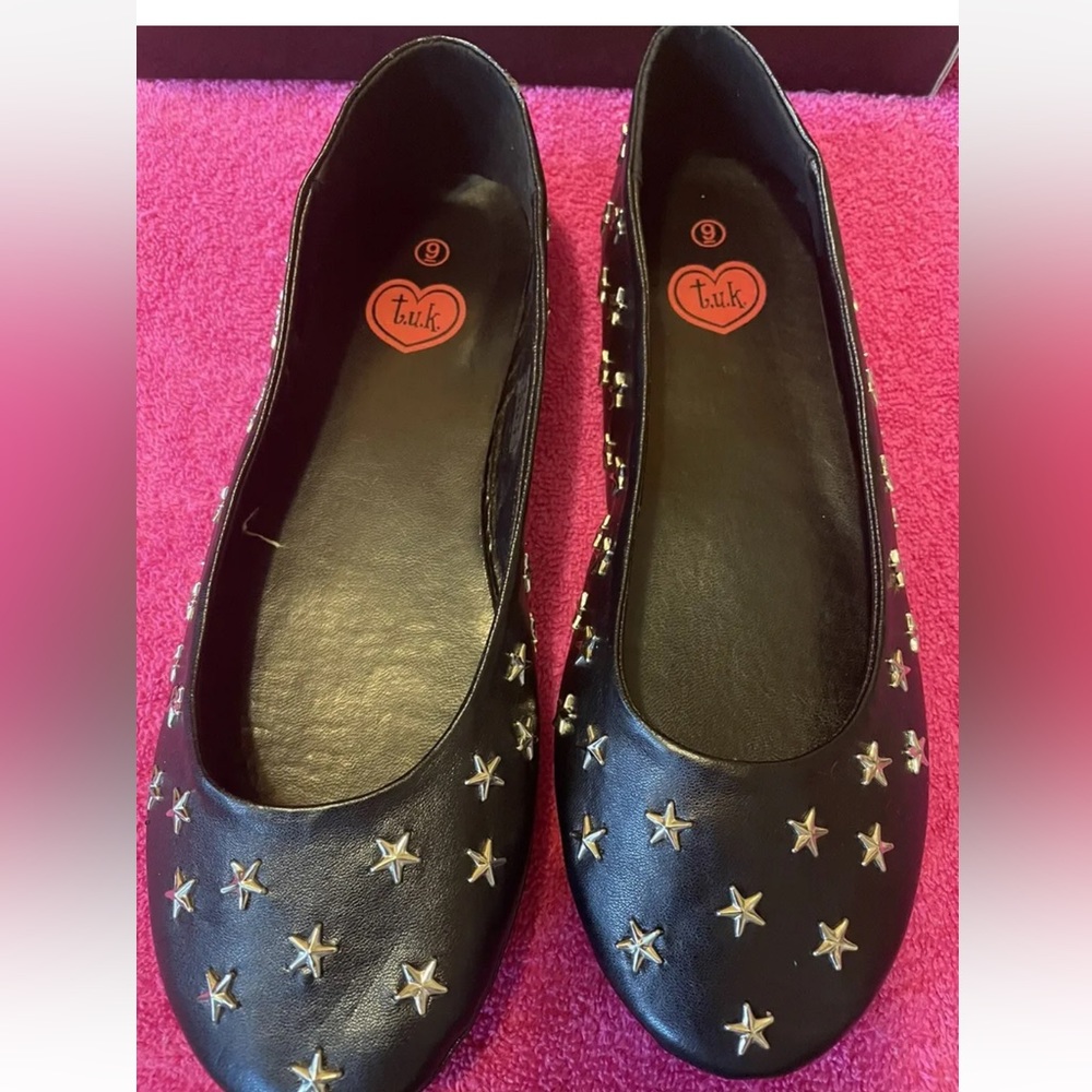 TUK Flats Vtg hot topic flats star size 9 women. LAST CALL